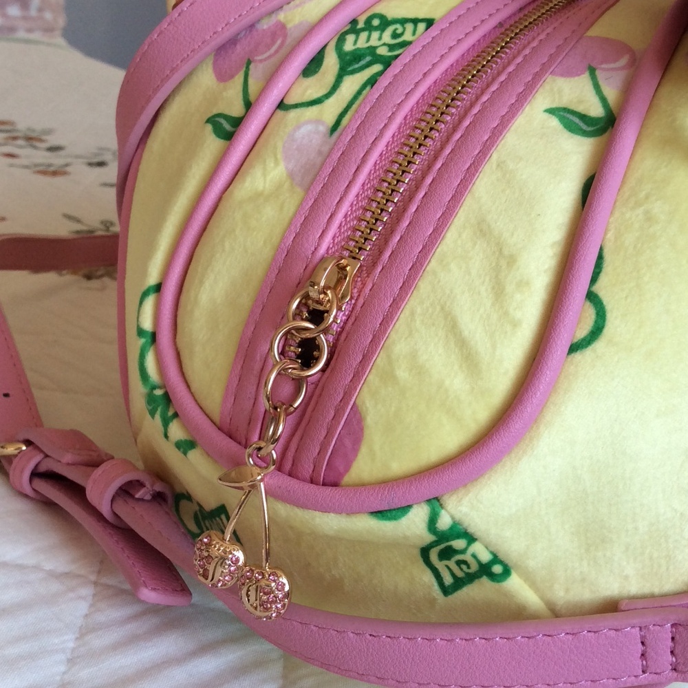 Juicy Couture cherry bag🍒 - Picture 3 of 6